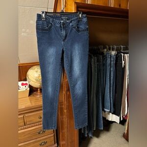 Woman’s Baccini Jeans